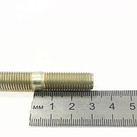 Шпилька М18х60х1,5 кронштейна реактивной штанги